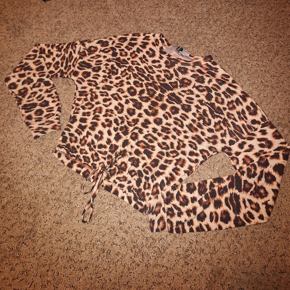 Leopard Print Long Sleeve Lounge Top - Women